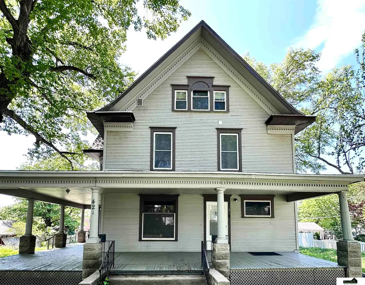 421 S 28th Street, Lincoln, NE 68510 - #1