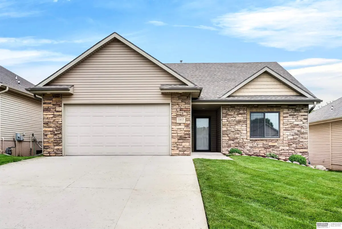 10615 Hillcrest Drive, La Vista, NE 68128 - #1