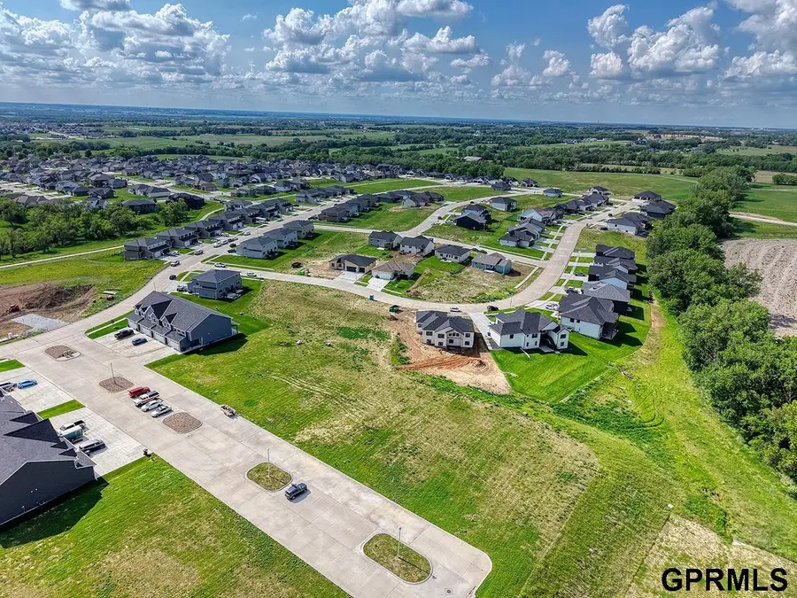 1921 Titan Place, Hickman, NE 68372 - #2