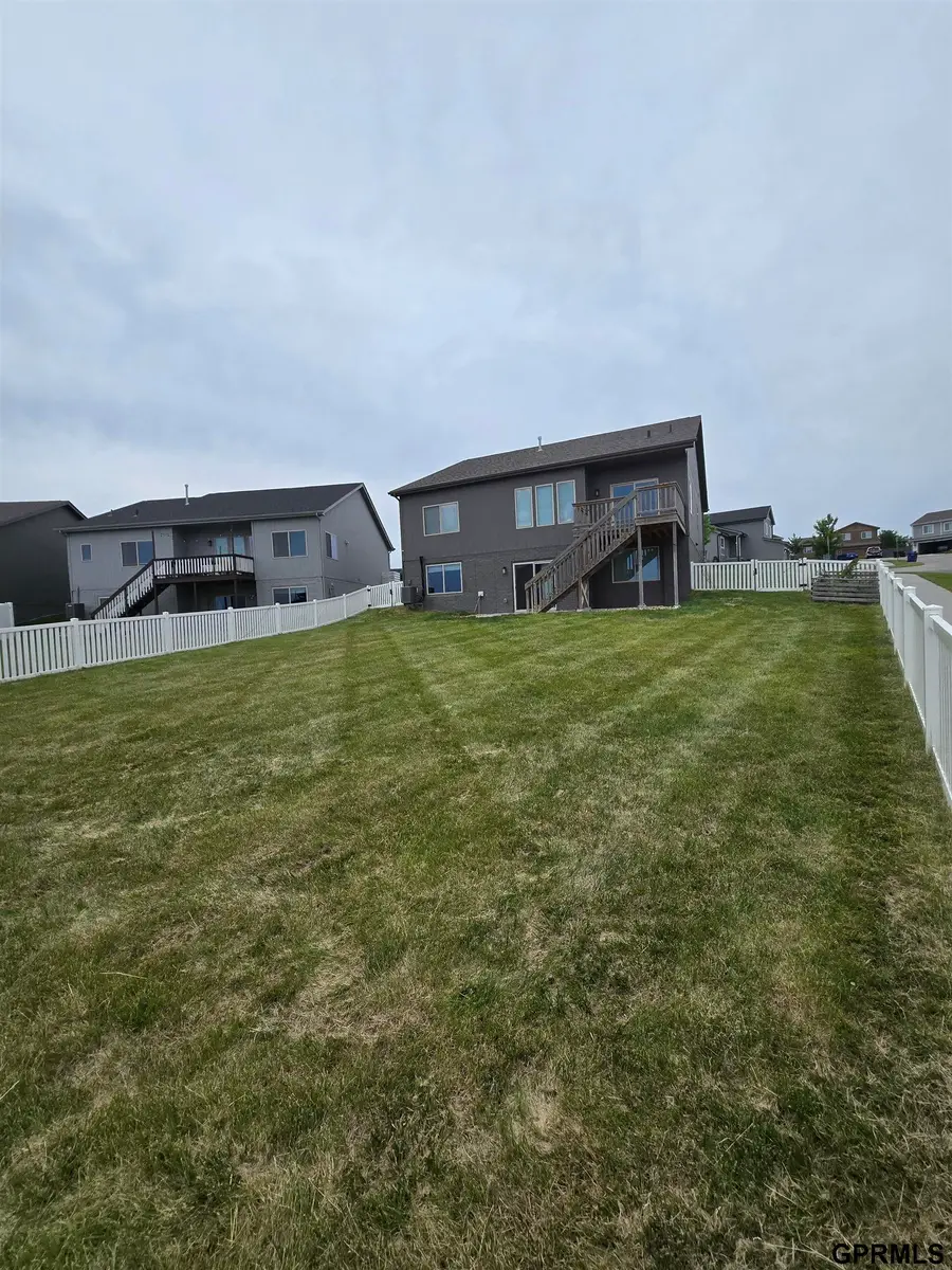 7921 N 149 Street, Bennington, NE 68007 - #3