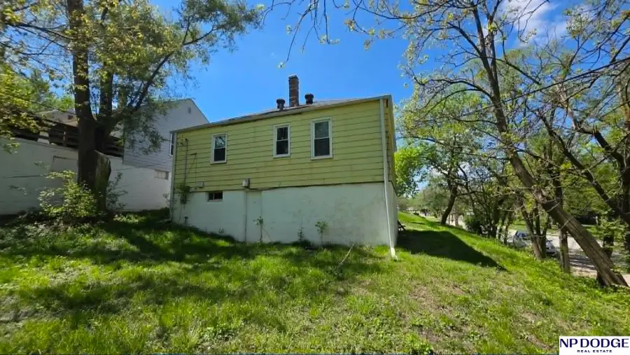 3959 N 40th Street, Omaha, NE 68111 - #2