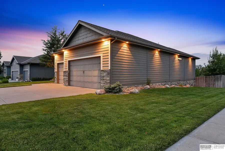 8102 S 194th Street, Gretna, NE 68028 - #3