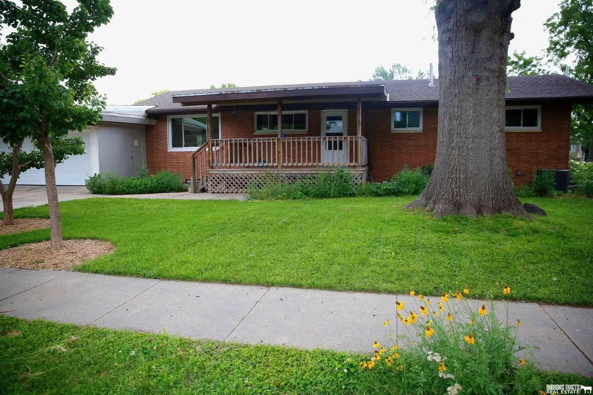 6224 Walker Avenue, Lincoln, NE 68507 - #1