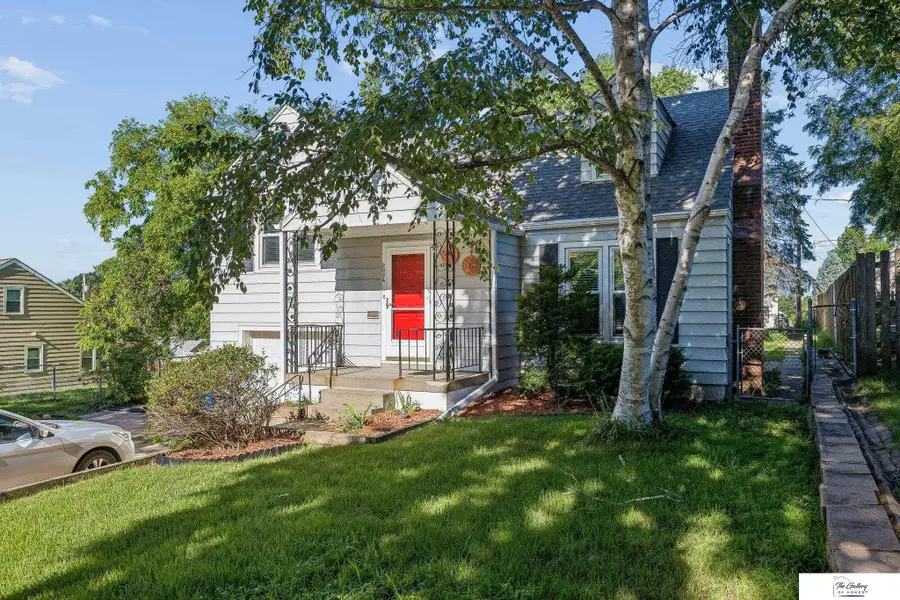 2024 N 62 Street, Omaha, NE 68104 - #2