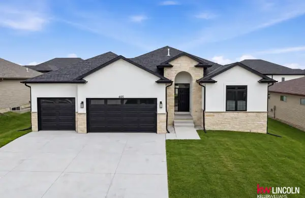 605 N 108 Street, Lincoln, NE 68527