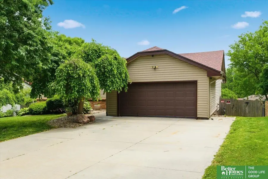 9121 Washington Street, Omaha, NE 68127 - #3