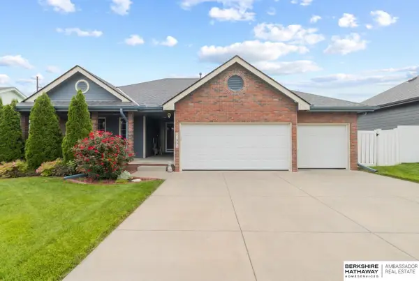 11831 S 48th Street, Bellevue, NE 68133