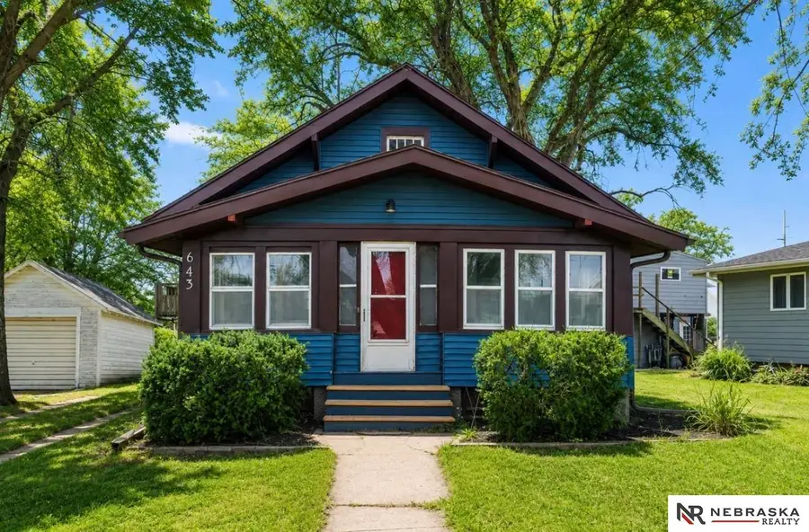 643 W 6th Street, York, NE 68467 - #2