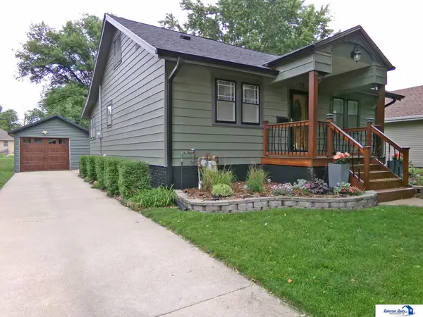 1708 Grant Street, Beatrice, NE 68310