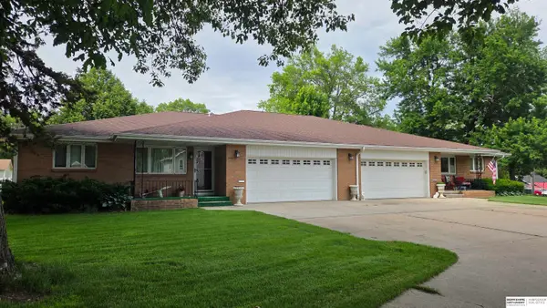 246 & 258 E 12th Street, Wahoo, NE 68066