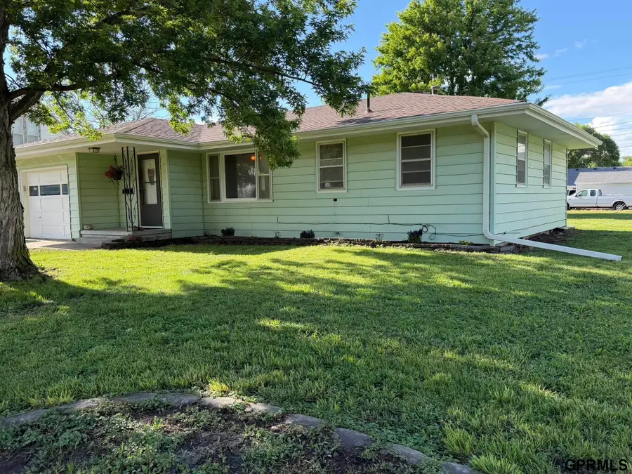 108 E Alden Street, Plymouth, NE 68424 - #3