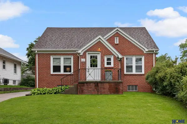 621 A Street, Lincoln, NE 68502