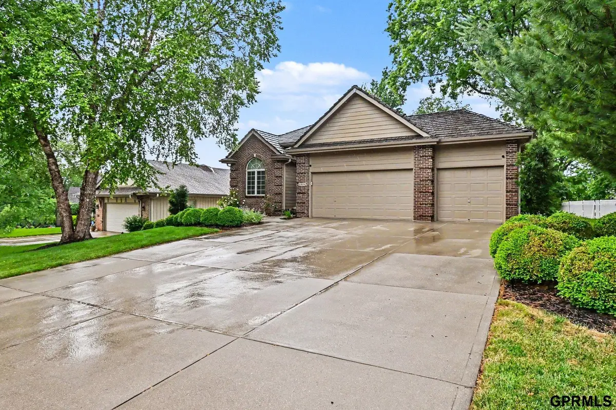 2916 S 165th Avenue, Omaha, NE 68130 - #1