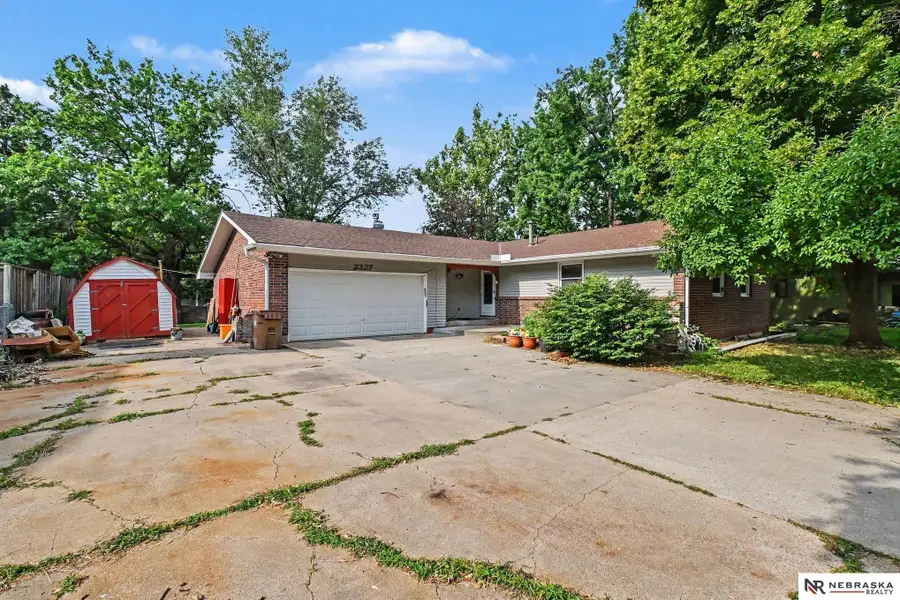 2327 S Canterbury Lane, Lincoln, NE 68512 - #3