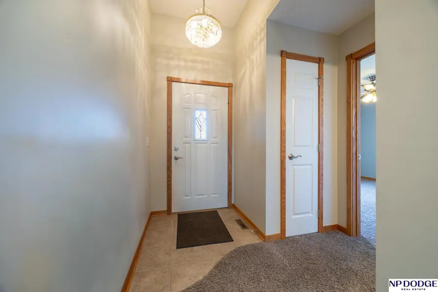 7721 Glynoaks Drive, Lincoln, NE 68516 - #2