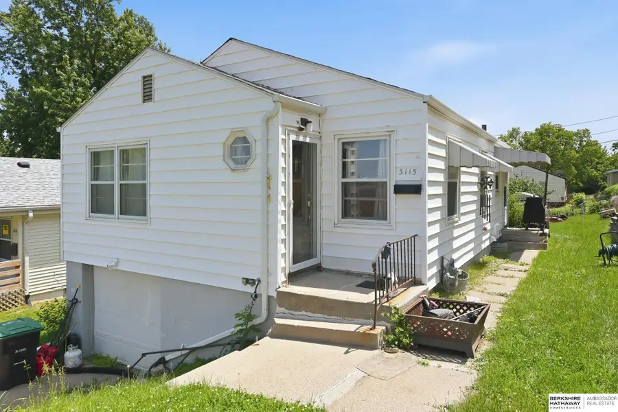 3115 Grebe Street, Omaha, NE 68112 - #3