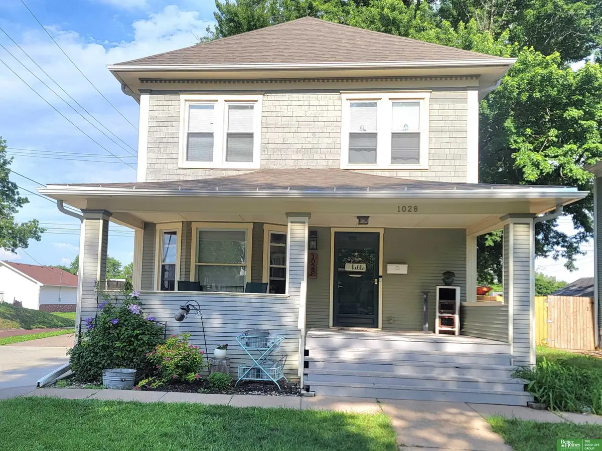 1028 N Platte Avenue, York, NE 68467 - #1
