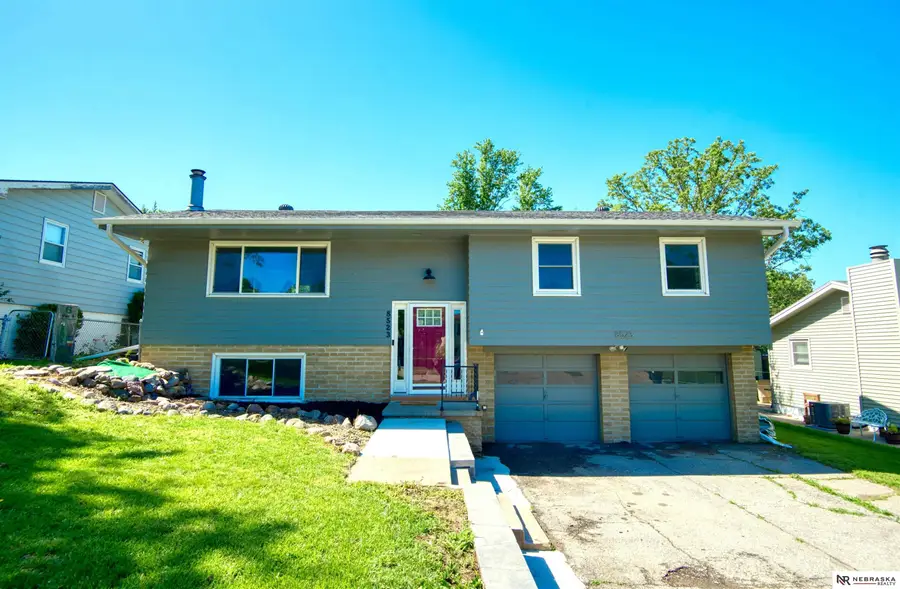 8523 Orchard Avenue, Omaha, NE 68127 - #2