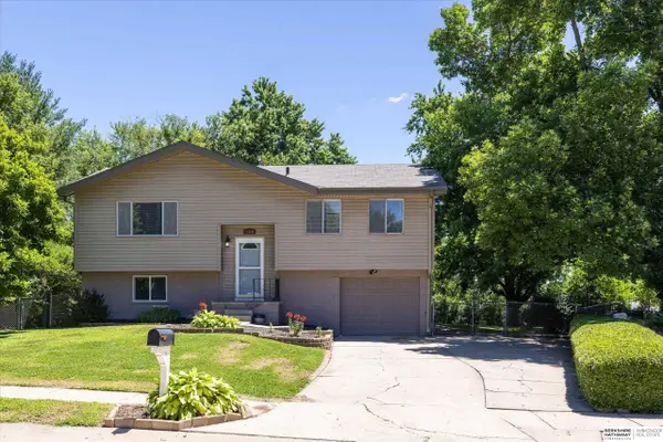 2319 N 189th Circle, Elkhorn, NE 68022