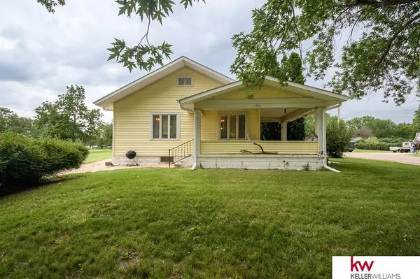 970 E 4th Street, Superior, NE 68978