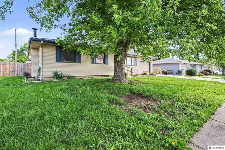 620 Pine Street, Ceresco, NE 68017 - #3