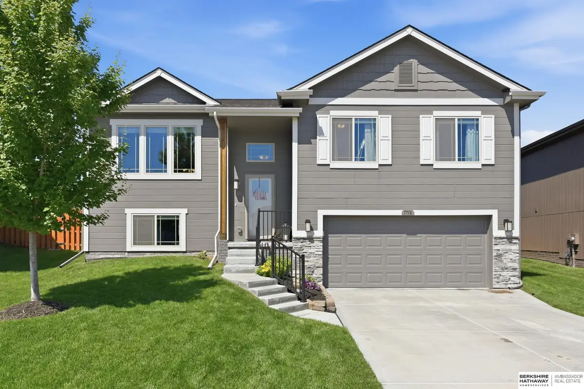 7716 N 147th Avenue Circle, Bennington, NE 68007 - #1