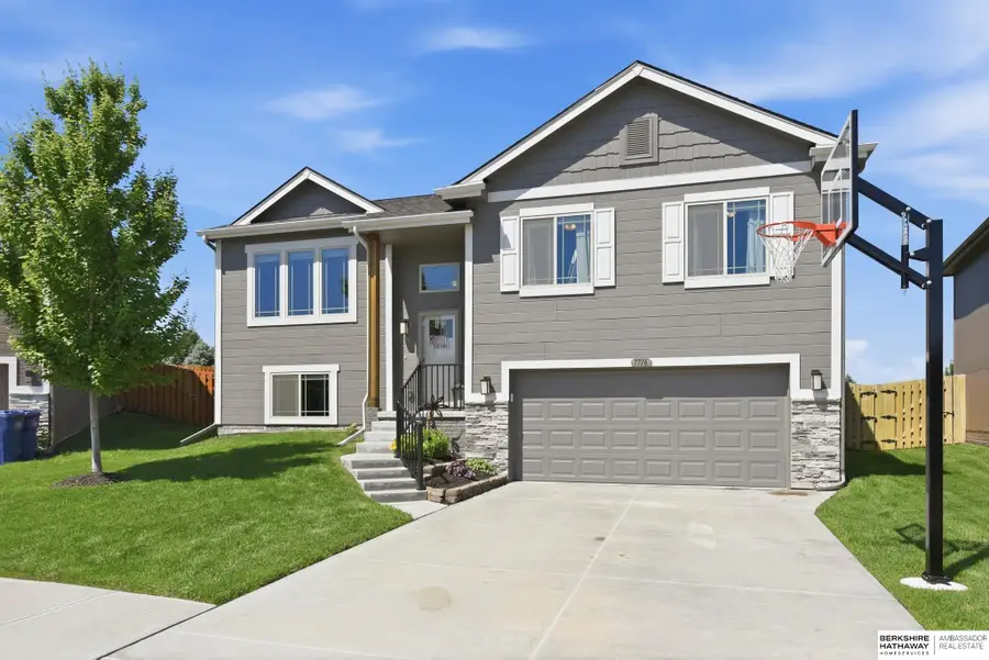 7716 N 147th Avenue Circle, Bennington, NE 68007 - #2