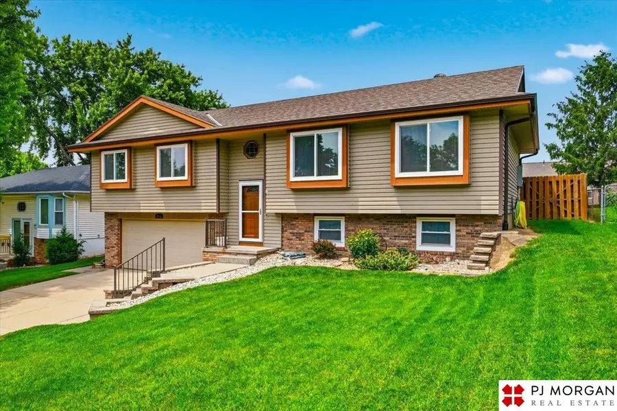 2312 Willow Circle, Bellevue, NE 68123 - #2