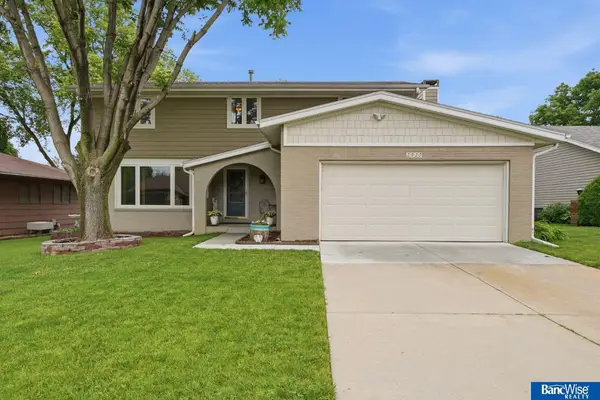 2920 Dorothy Drive, Lincoln, NE 68507