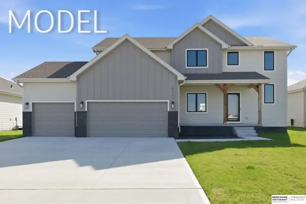 21044 Nebraska Avenue, Elkhorn, NE 68022