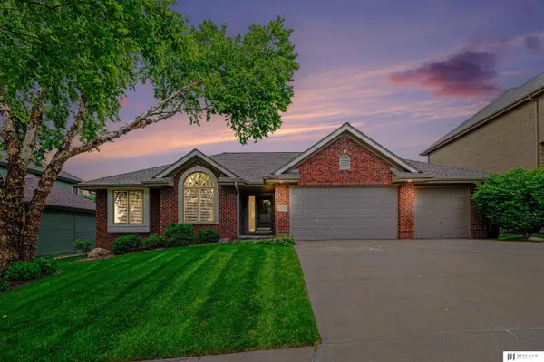 14810 Black Street, Bennington, NE 68007