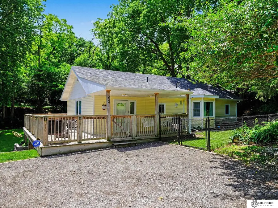 224 S 11 Street, Plattsmouth, NE 68048 - #3