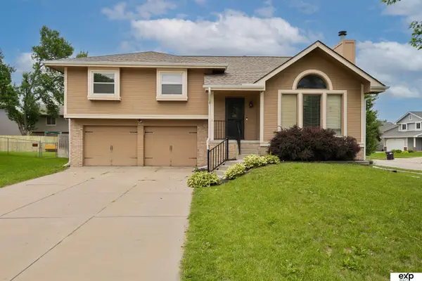 14504 J Circle, Omaha, NE 68137