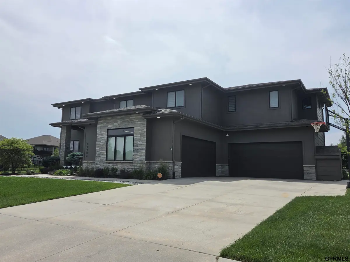 10906 S 175 Street, Omaha, NE 68136 - #1