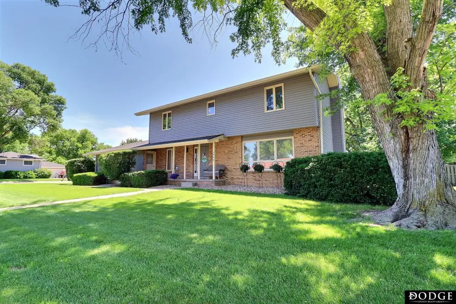 1933 Gaeth Avenue, Fremont, NE 68025 - #2