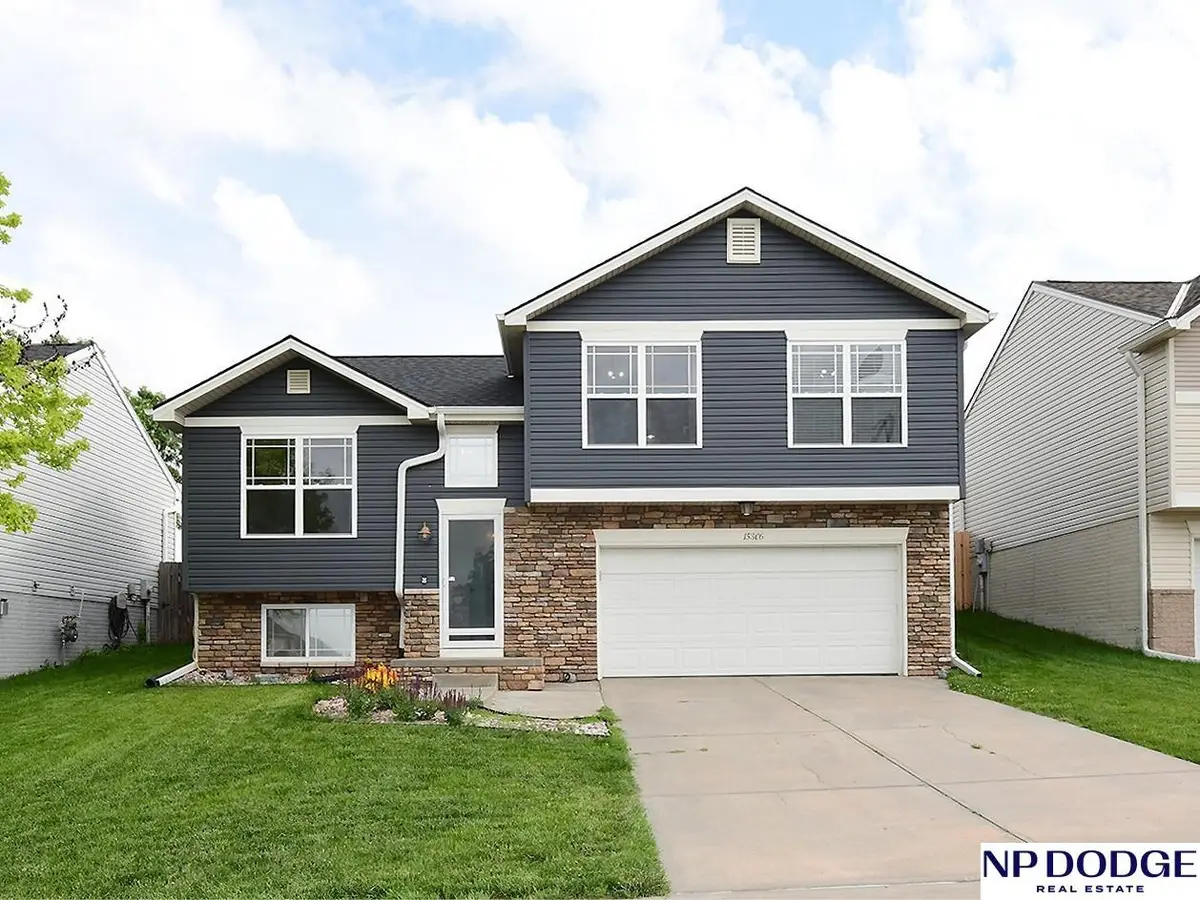 15306 Mormon Street, Bennington, NE 68007 - #1