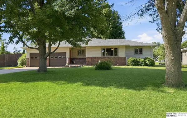507 E Fulton Street, Hooper, NE 68031