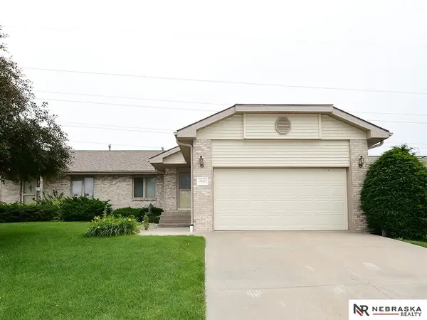 7825 Stonewall Court, Lincoln, NE 68506