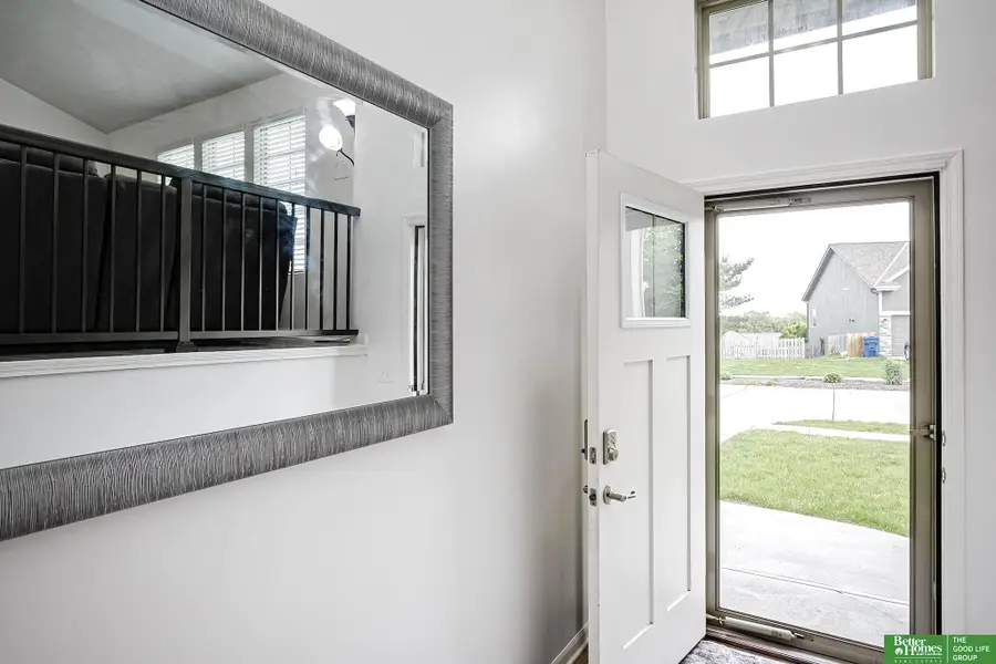 8201 Craig Avenue, Omaha, NE 68122 - #3