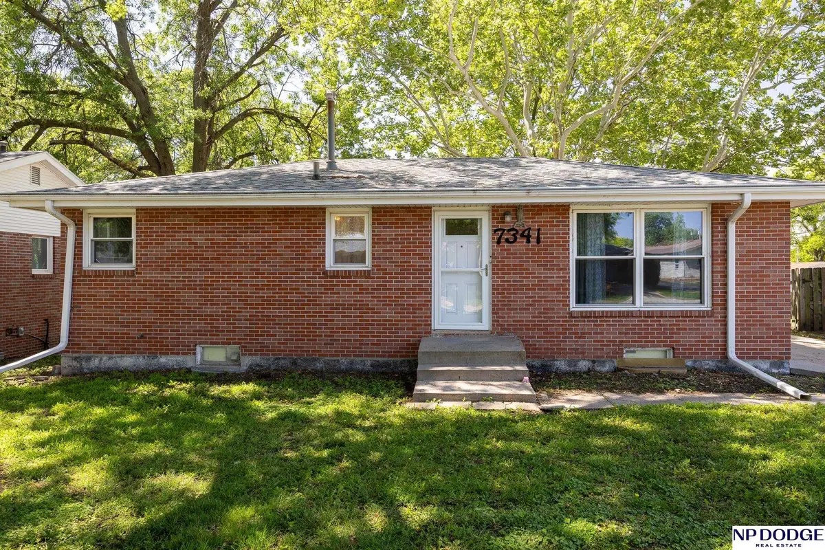 7341 Holdrege Street, Lincoln, NE 68505 - #1
