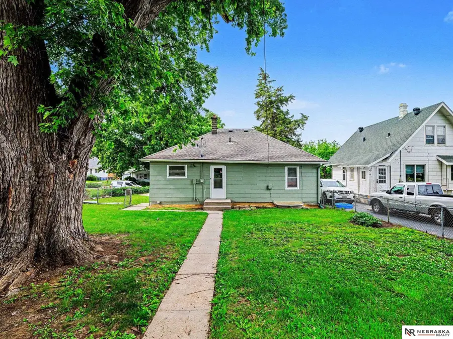 4303 Saratoga Street, Omaha, NE 68111 - #3