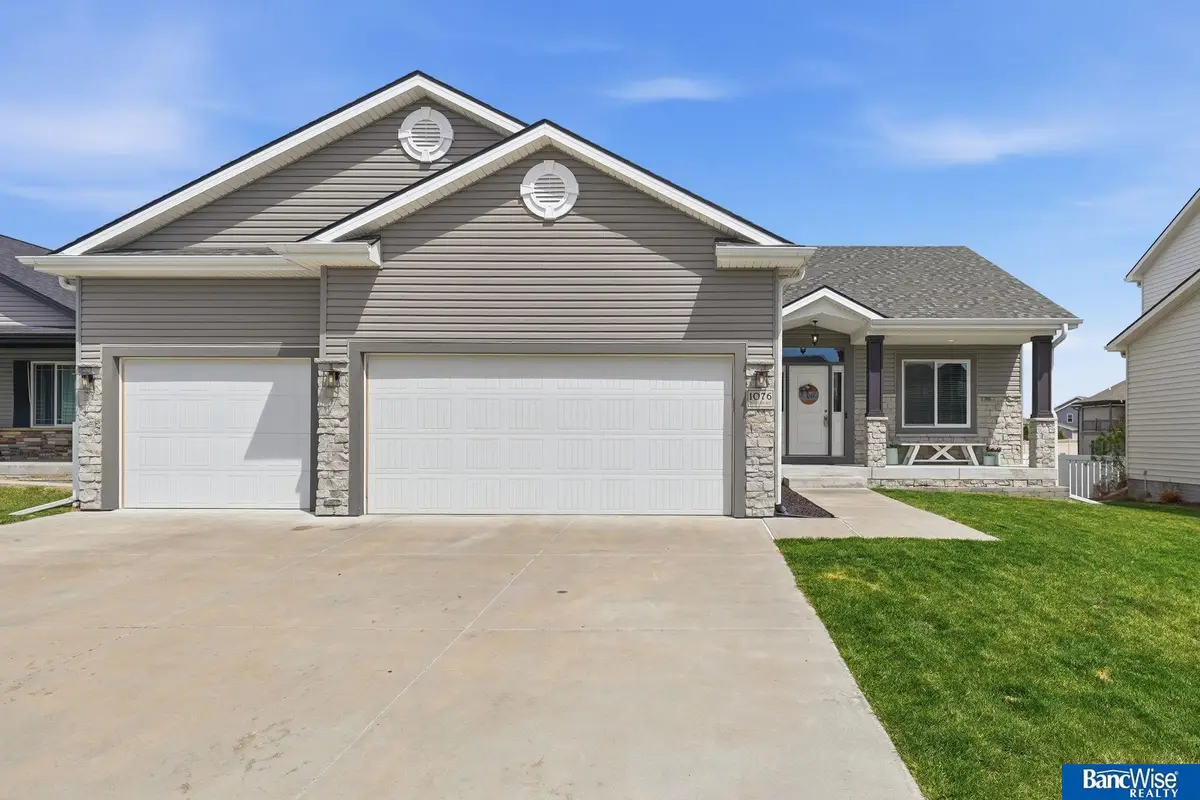 1076 Middleton Avenue, Lincoln, NE 68521 - #1