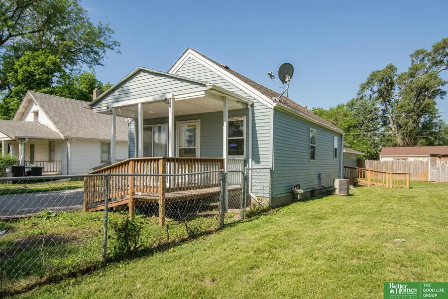 5512 N 6th Street, Omaha, NE 68110-9999 - #3