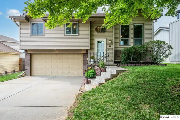 8140 Potter Street, Omaha, NE 68122