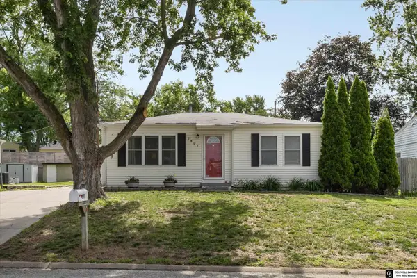 7401 S 41 Street, Bellevue, NE 68147
