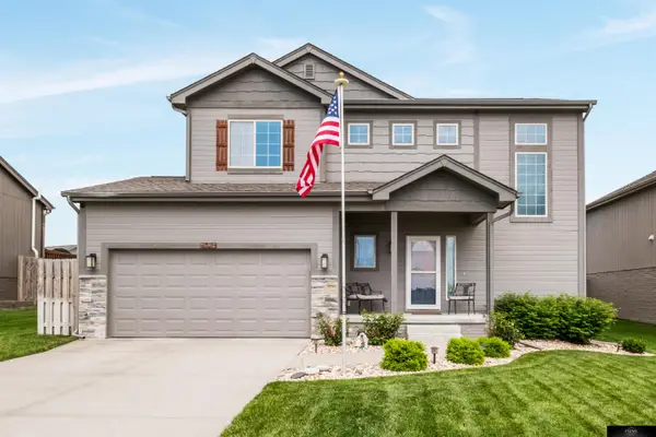 8007 S 188th Street, Omaha, NE 68136