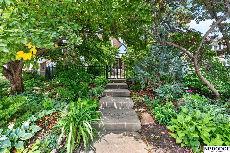 5636 Leavenworth Street, Omaha, NE 68106 - #3