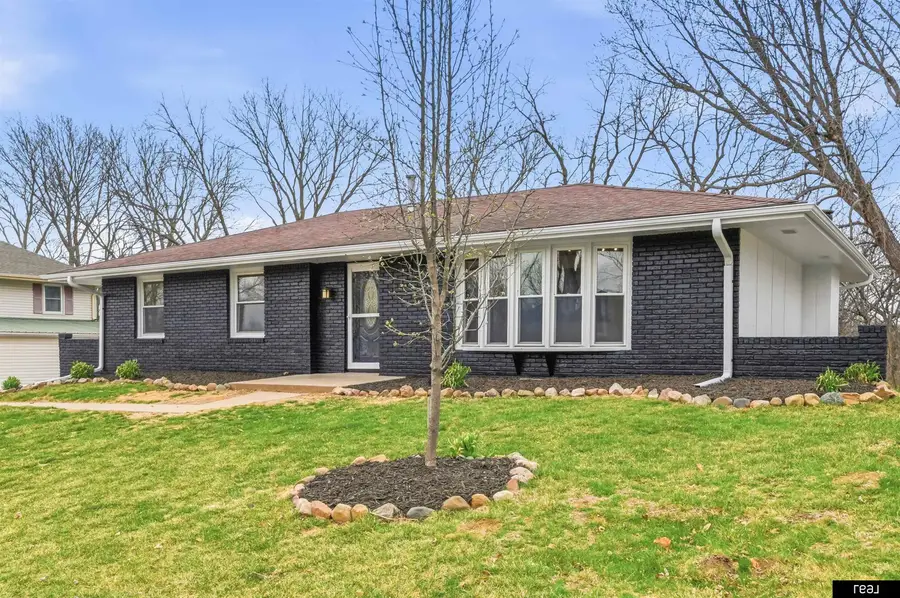 205 Wildwood Road, Council Bluffs, IA 51503 - #3