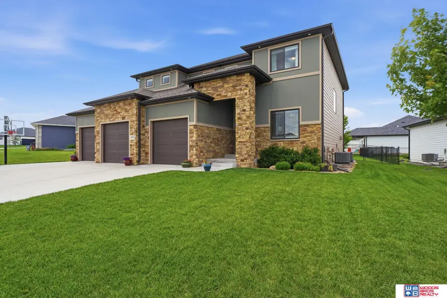 8225 S 97th Street, Lincoln, NE 68526 - #2