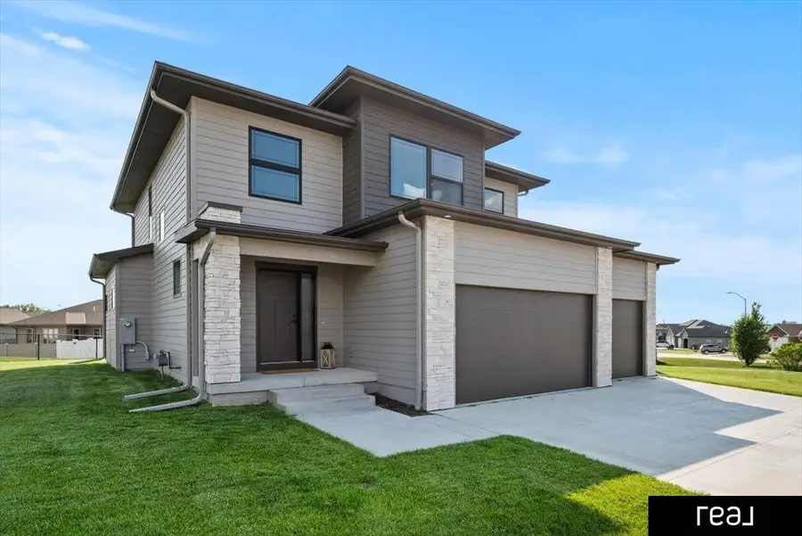 202 Augusta Drive, Treynor, IA 51576 - #3